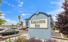 Executive Inn